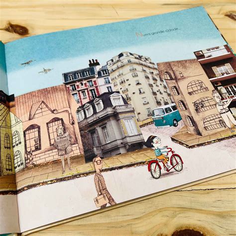 A MENINA QUE PAROU O TRANSITO - A Casinha Brinquedos