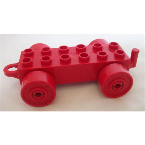 Duplo Red Car Chassis X With Red Wheels Closed Hitch Brick Owl