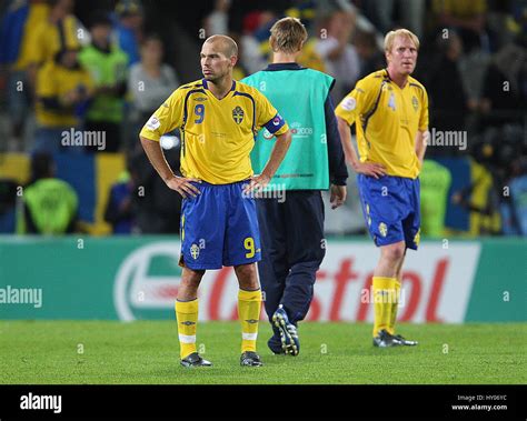 FREDRIK LJUNGBERG PETTER HAN RUSSIA V SWEDEN TIVOLI NEU INNSBRUCK