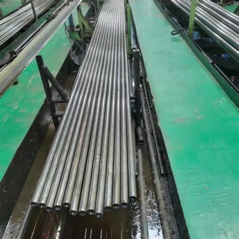 Wholesale Hot Dip Galvanized Seamless Steel Pipes