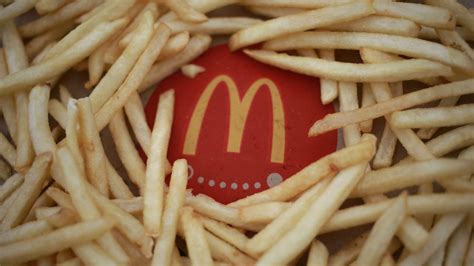 McDonald S Is Spreading The Love With Free Fries For National French