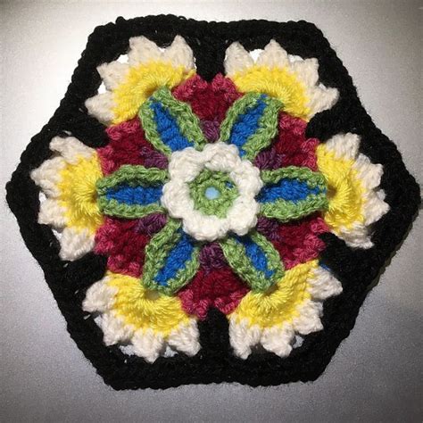 Ravelry Project Gallery For Frida S Flowers Blanket Pattern By Jane