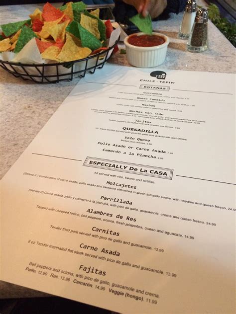 Food critics explain the authentic flavors of chile tepin slc 29