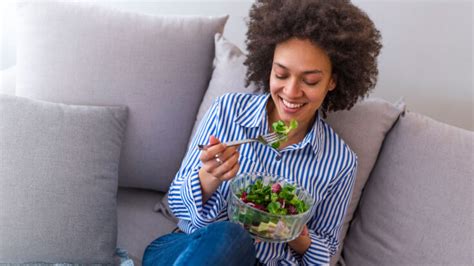 Perdre du poids voici l heure précise à laquelle il faut dîner pour