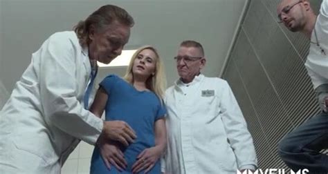 Two Doctors Fixing A Patient Her Pussy SunPorno
