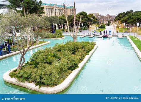 Little Venice Water Park on Baku Boulevard in Springtime. Azerbaijan ...