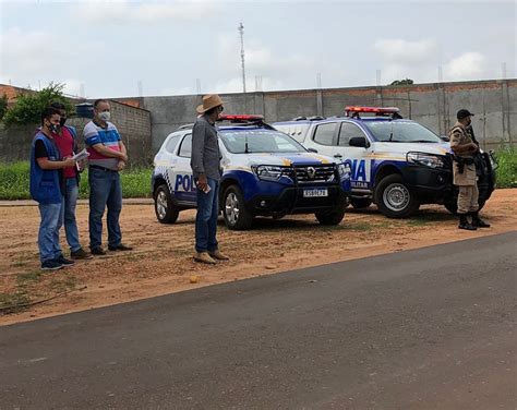 ARAGUATINS Blitz tenta coibir circulação de cargas irregulares Folha