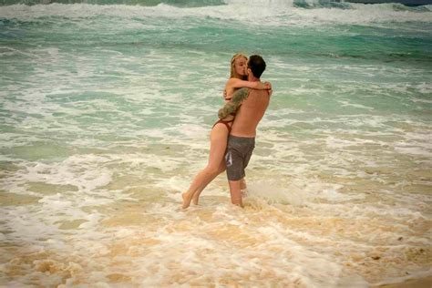 Leven Rambin Bikini Photos From Her Romantic Holiday Scandal Planet