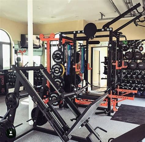 Top 75 Best Garage Gym Ideas - Home Fitness Center Designs