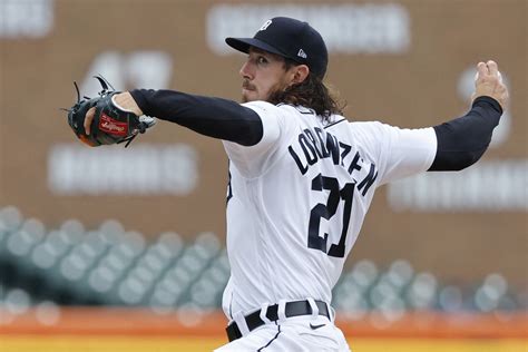 Twins Score In Th To Defeat Tigers Reuters