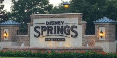 Walt Disney World Sets May 20 Reopen Date For Disney Springs Disneysprings Disney