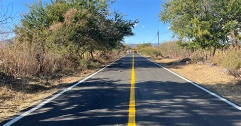 Concluye rehabilitación del tramo carretero Apancingo Coatlán del Río