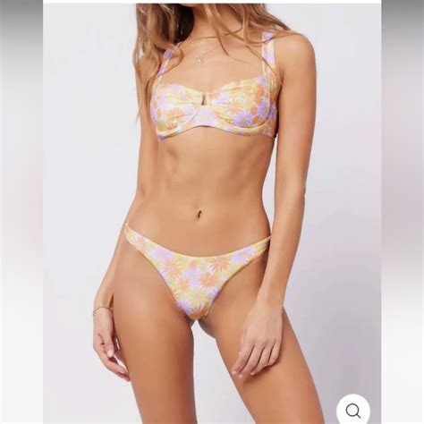 L Space Swim Lspace Bikini Set In Oopsie Daisy Print Poshmark