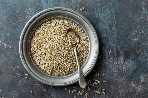 Top 11 Health Benefits Of Saunf Or Fennel Seeds