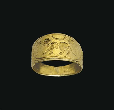 A Roman Gold Finger Ring Circa 2nd Century Ad Ancient Art