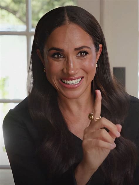 Pin De Ariel Tickner Em Meghan Markle Meghan Markle Princesas Familia Real Britanica