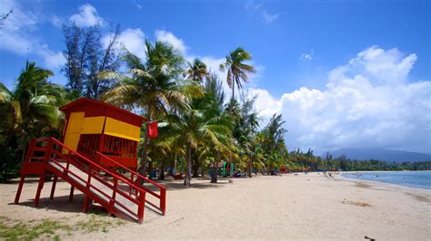 Beach Pictures: View Images of Luquillo Beach