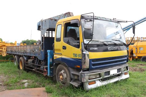 1998 Isuzu Giga 6X4 10W Dropside Truck with Crane | 1 unit - 1998 Isuzu ...