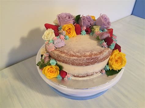 Naked Cake With Blueberry Compote Meringues And Roses R CAKEWIN