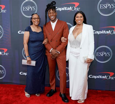 NFL's DeAndre Hopkins Smiles with Mom Sabrina Greenlee on 2021 ESPY Awards Red Carpet