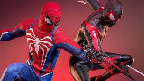 SPIDER MAN New Hot Toys Figures Offer Best Look Yet At Peter Parker