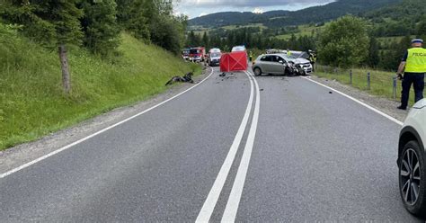 W Wypadku Zgin A By A Policjantka Syn Walczy O Ycie Limanowa In