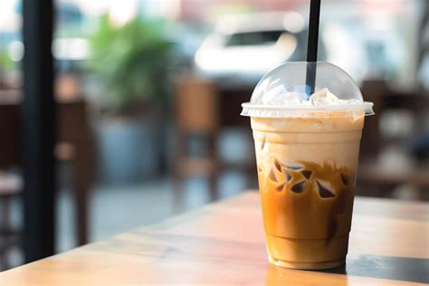 11 Best Starbucks Iced Coffee & 3 Tasty Alternatives - Tartelette