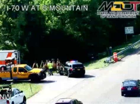 Driver Goes Off Roadway Strikes Tree On I 70 In Northern Maryland