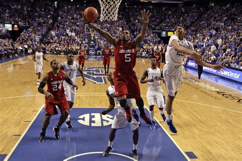 Kentucky-Louisville rivalry spills into … dialysis clinic - The World ...