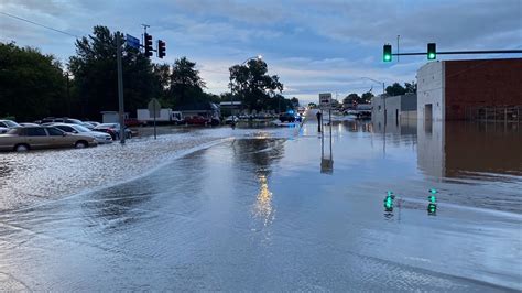 Tyson Plant In Waldron Temporarily Closing Due To Flooding In The City