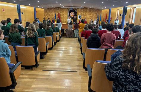 Pleno Infantil En Torrelodones Con Debate En Torno Al Ocio