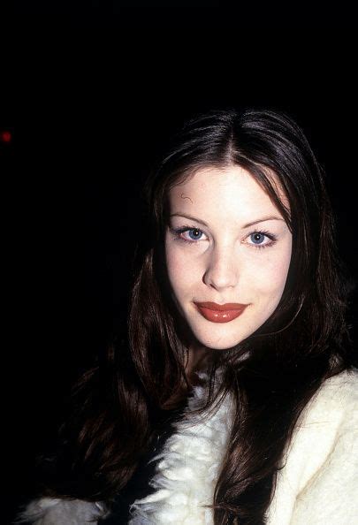 Liv Tyler In The 90 S Liv Tyler Liv Tyler 90s Beauty Icons