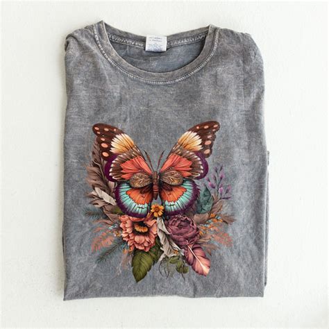 Vintage Butterfly Shirt Moth Aesthetic T Shirt Nature Lover Etsy