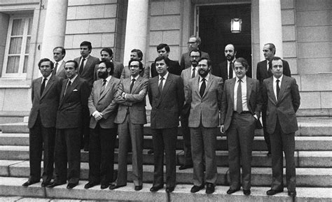 40 aniversario victoria PSOE Tras el telón del primer Gobierno de