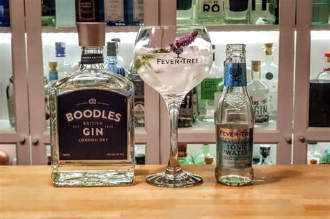 Boodles Gin Og Tonic Med Salvie Alt Om Gin