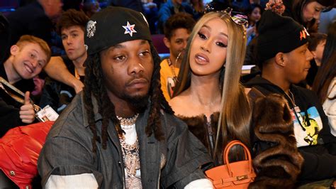 Cardi Bs Divorce From Offset Just Took A Surprising New Turn