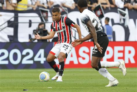 Fora De Casa S O Paulo Empata O Corinthians Pelo Brasileir O Spfc