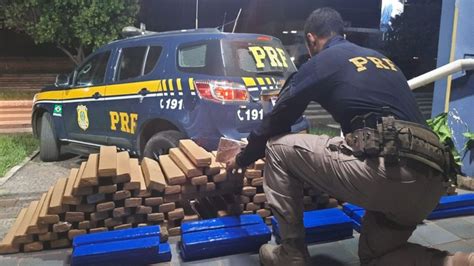 PRF apreende mais de 150 kg de maconha em carro criança