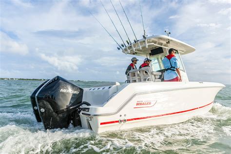 Mercury Debuts All New Hp Hp And Hp Fourstroke Outboards