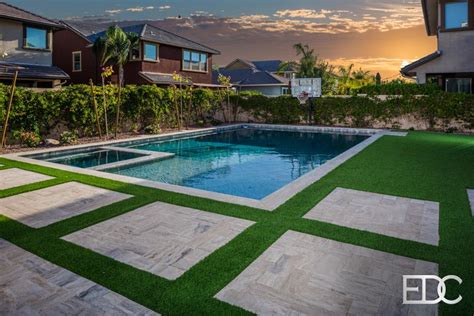 Pool Spa Combo With Travertine Deck Synthetic Turf With Pergola In