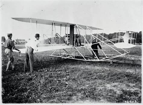 First Airplane In The World