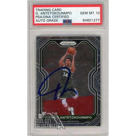 Giannis Antetokounmpo 2020 21 Panini Prizm Autograph Card 111 PSA DNA