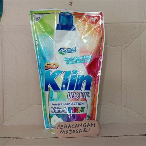 Jual So Klin Soklin Liquid Detergen Cair Refil Ml Shopee Indonesia