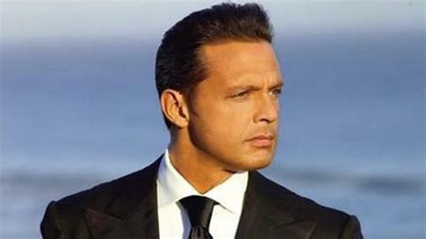 Los Discos Otorgados A Luis Miguel Por Sus Ventas Capital México