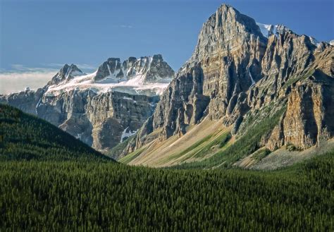 Valley of the Ten Peaks — Lens EyeView Photography