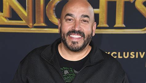 Lupillo Rivera Se Anuncia Como El Primer Confirmado De La Casa De Los