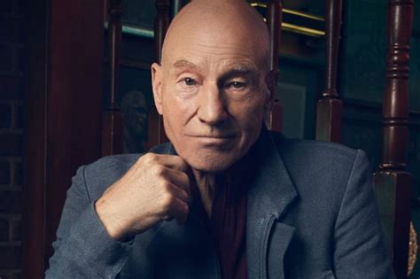 Star Trek Picard Season 3 Trailer Reunites Next Generation Cast Classic Villains And Reveals