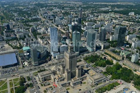 Warschau von oben Hochhaus Gebäudekomplex des Kultur und