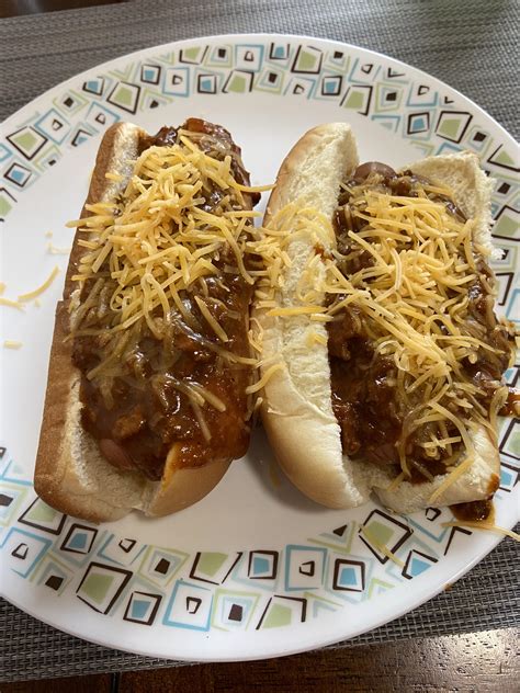 [Homemade] Chili Dogs. : r/food