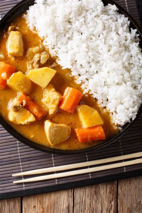 Curry Japon S Con El Primer De Kare Raisu Del Arroz El Top De La